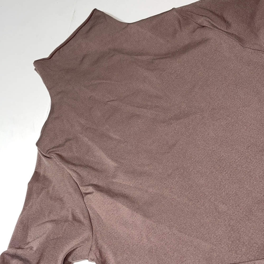SKIMS bodysuit Amethyst L/LX essential - Picture 4 of 9